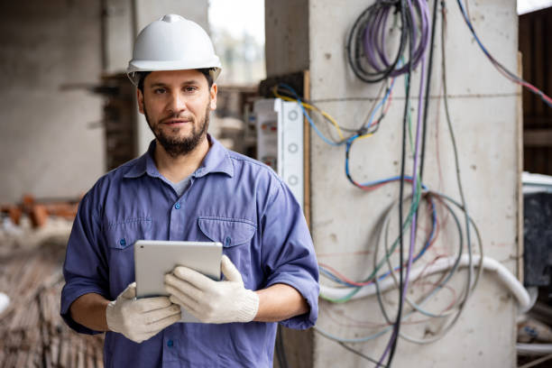 Best Electrical Troubleshooting Services  in Kingsford, MI